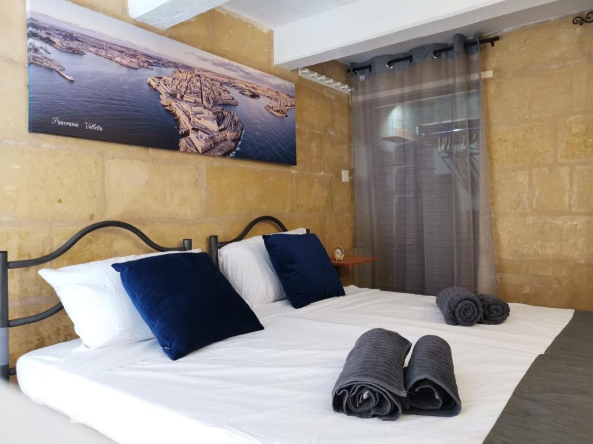 Cozy Loft In The Heart Of Valletta Buitenkant foto